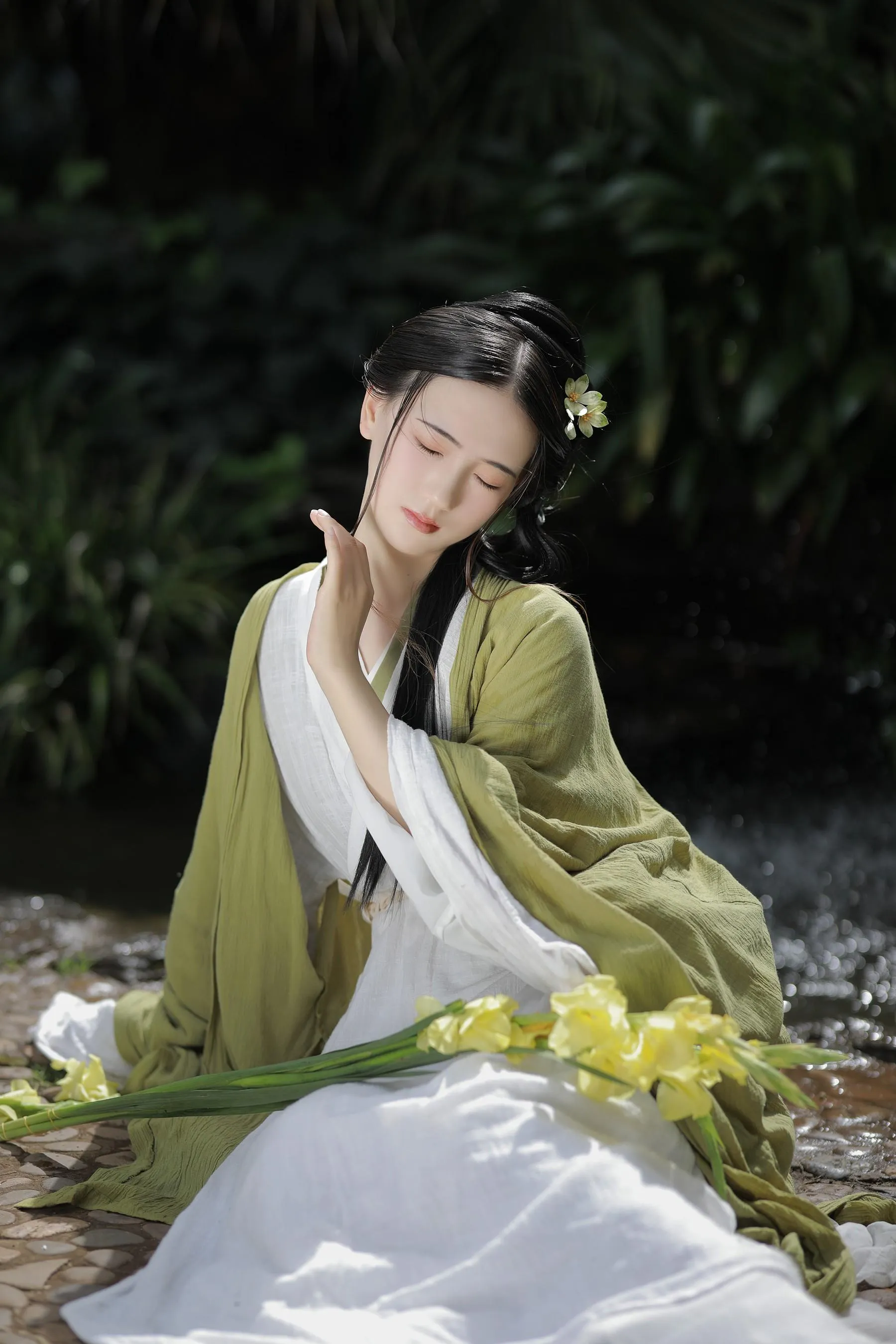 [YITUYU艺图语]2022.08.01 碧玉 Z [27P]插图2